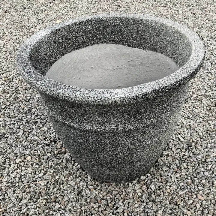 Karoo Plant Pot - Small concrete plant pot in Gauteng