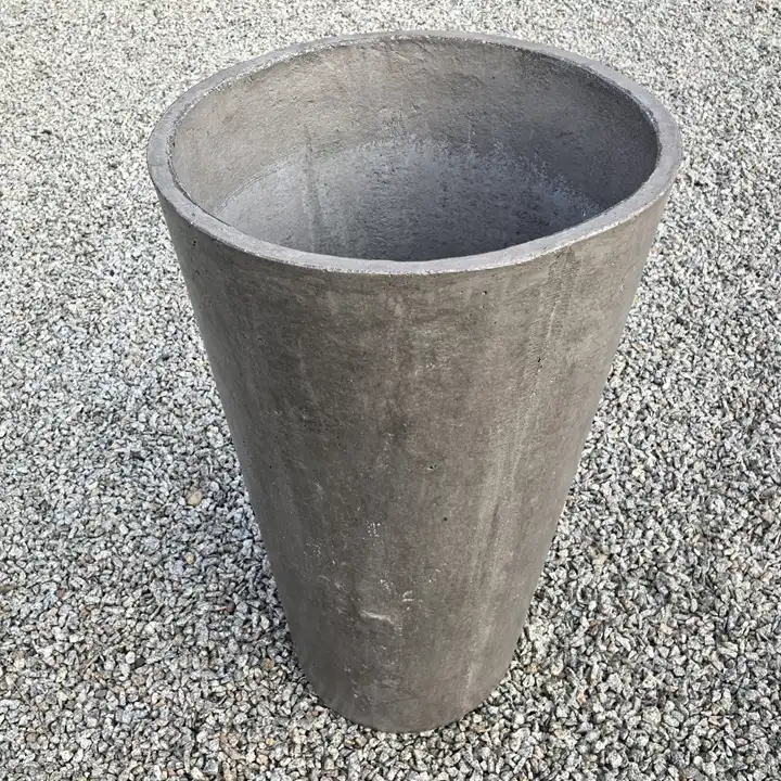 Lumina Plant Pot - Large concrete plant pot in Gauteng