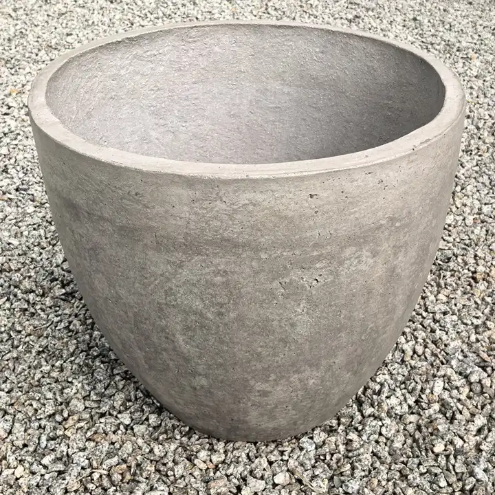 Neo Plant Pot - Jumbo concrete plant pot in Gauteng